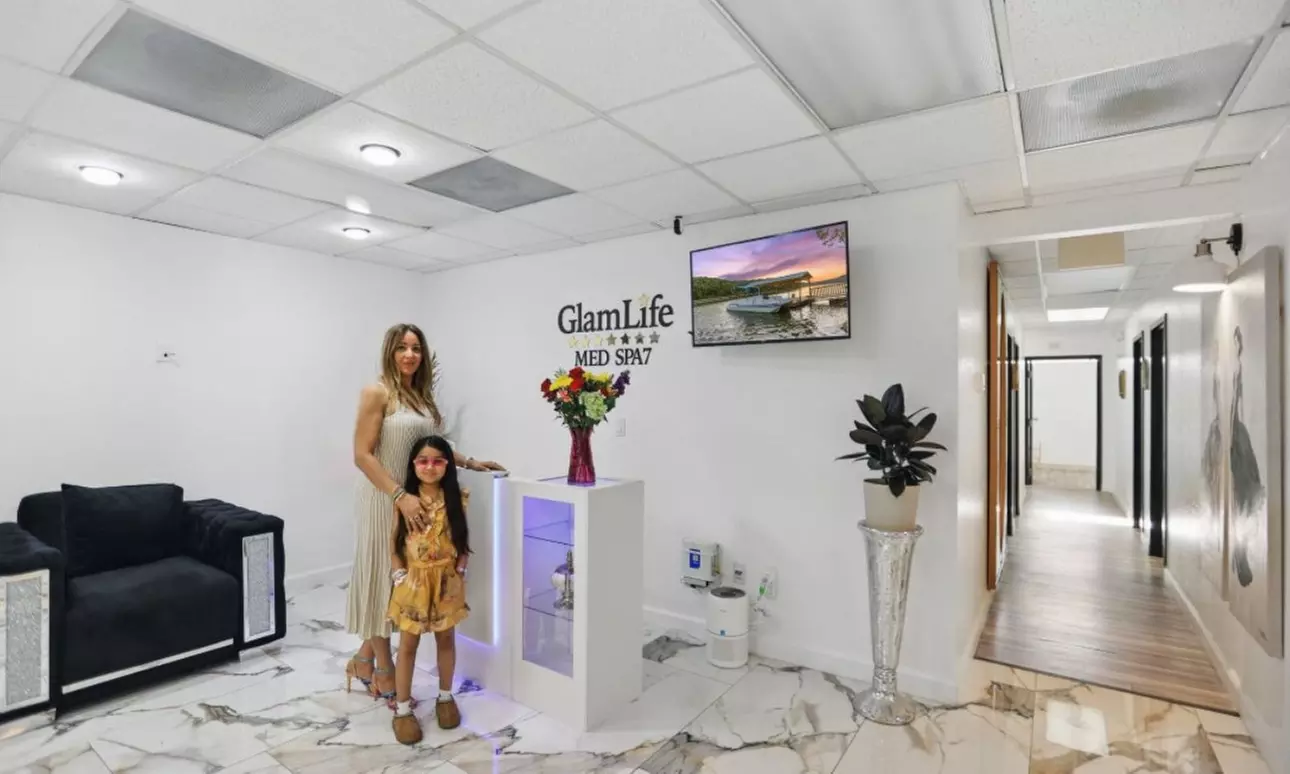 Mother's Day Special - 60-min Swedish Massage with Hot Stones & More