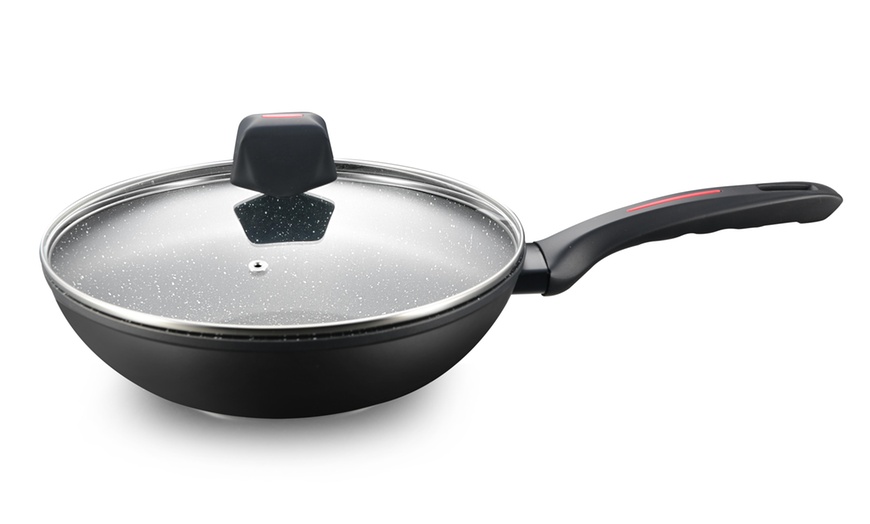 Image 2: Poêle wok Royalty Line