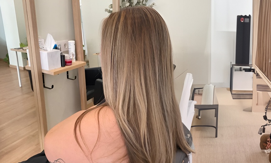 Image 2: Alisado de queratina o japonés con corte de puntas y peinado para 1