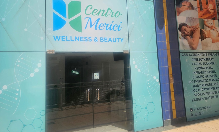 Image 7: Spa capilar con análisis, peeling, hidratación, masaje y secado ligero