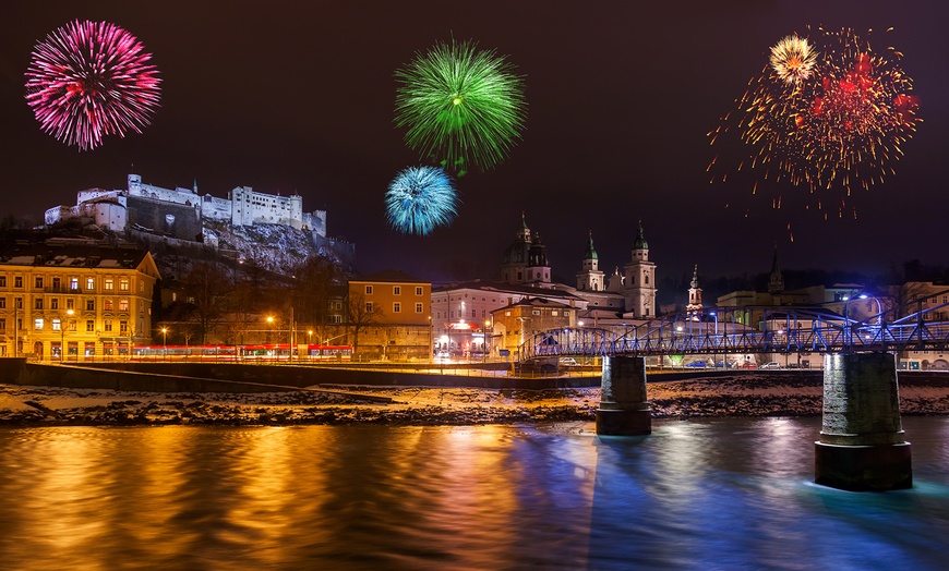 Image 4: ✈ 4 or 6 Nt Christmas Market – Munich&Salzburg Vacation w/Hotels & Air