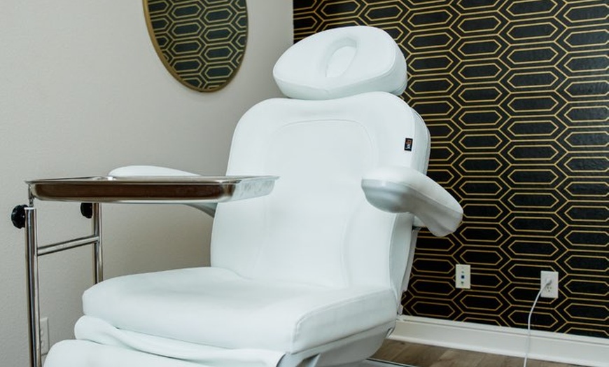 Image 6: (Up to 67% Off) 3 or 6 Laser Hair Removal Sessions 
