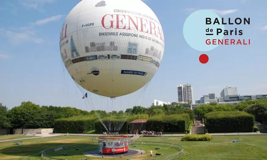 Paris vu du ciel : 1 ou 2 places pour enfant et/ou adulte à bord du Ballon Generali (jusqu'à 37% de réduction) - Primary Image