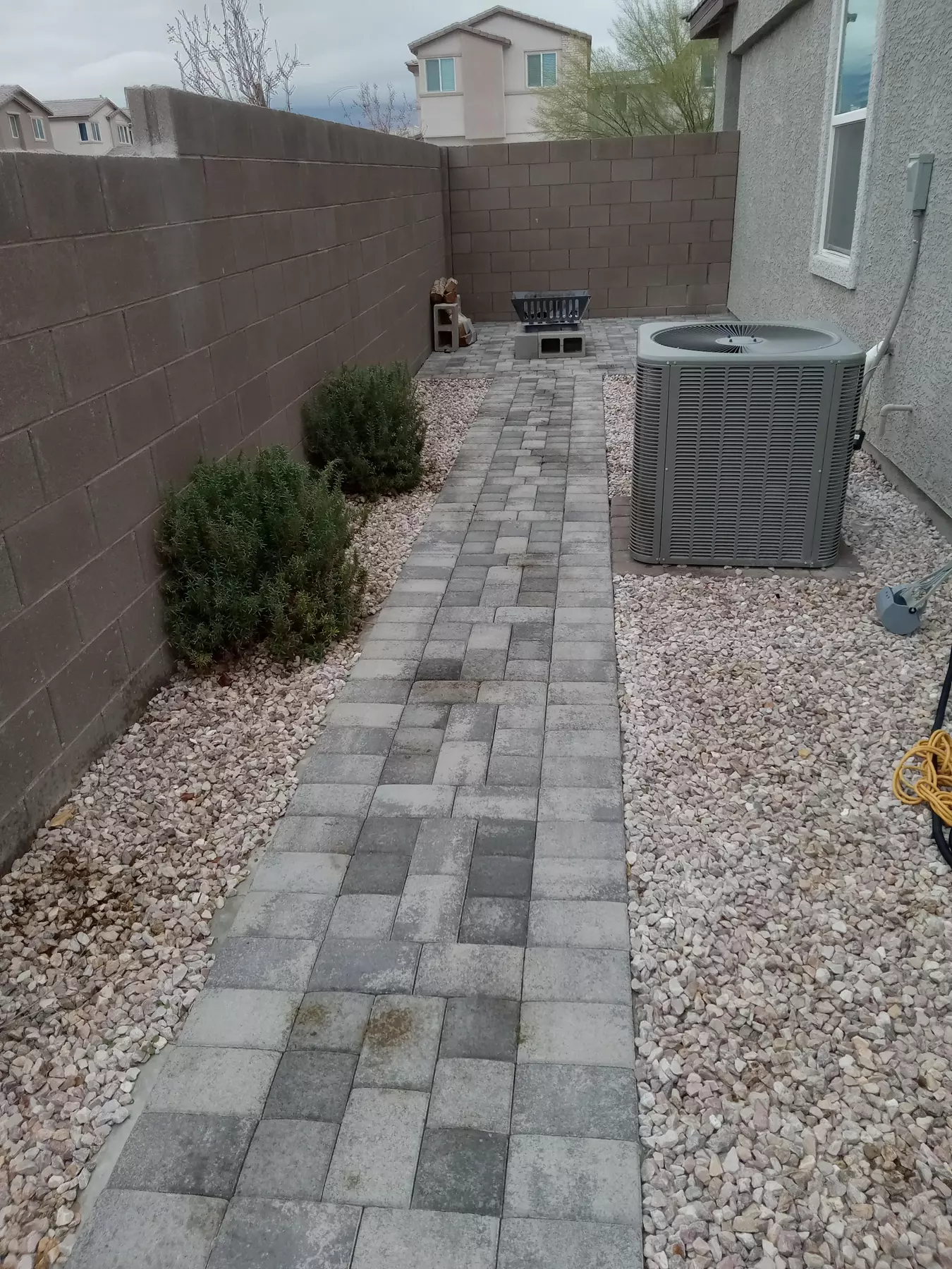 Hassle-Free Dog Poop Cleanup Services At A Discounted Rate