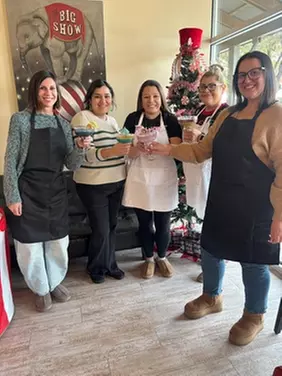 Candle Making Experience with Drink-Inspired Scents – Austin