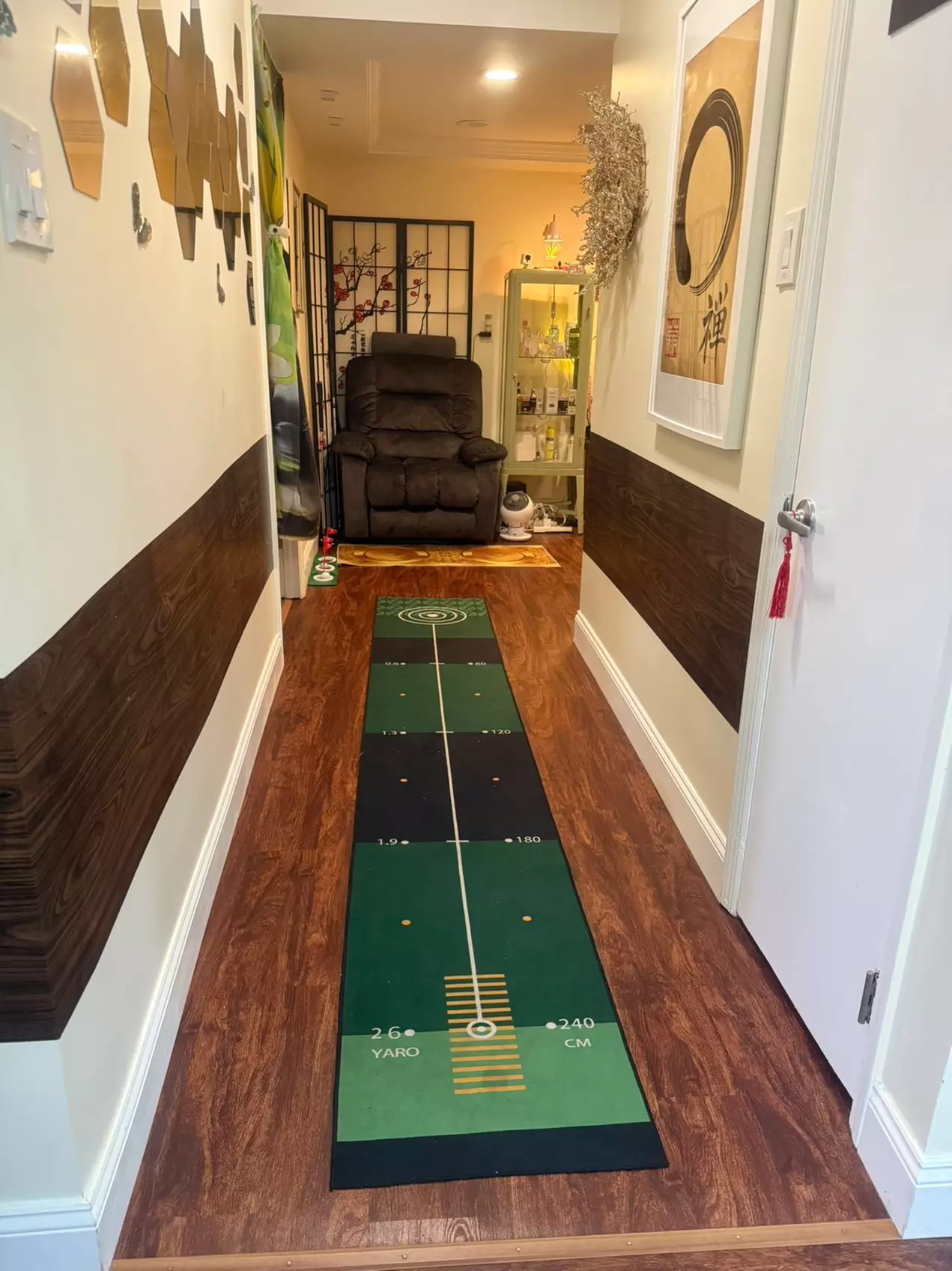 Up to 30 Min Swedish Massage + 60 Relaxation Facial & A Glass Red Wine