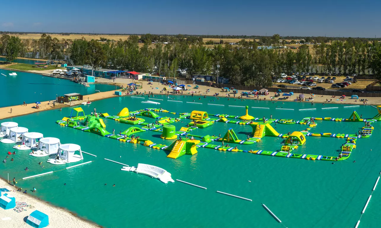 The Largest Waterpark Resort On The West Coast- Wake Island Waterpark 
