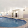 Image 12: Hotel in Windham’s Lake Region with Premium Comfort & Pool Access