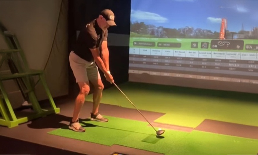 Image 4: Personalized Golf Instruction with Expert Coaches