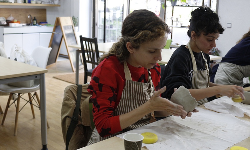 Image 7: Curso intensivo de cerámica con bebida y picoteo, verano e invierno