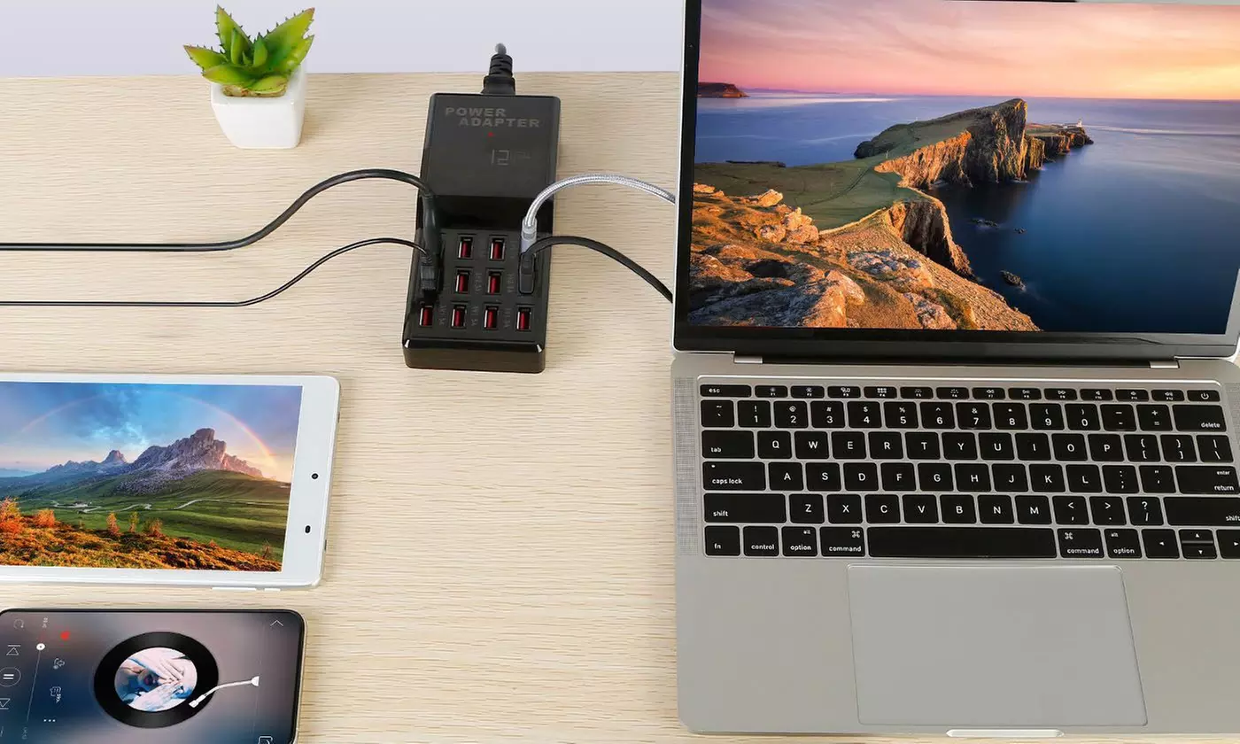 iMounTEK 12-Port 60W USB 3.0 Fast Charge Hub and Charging Station