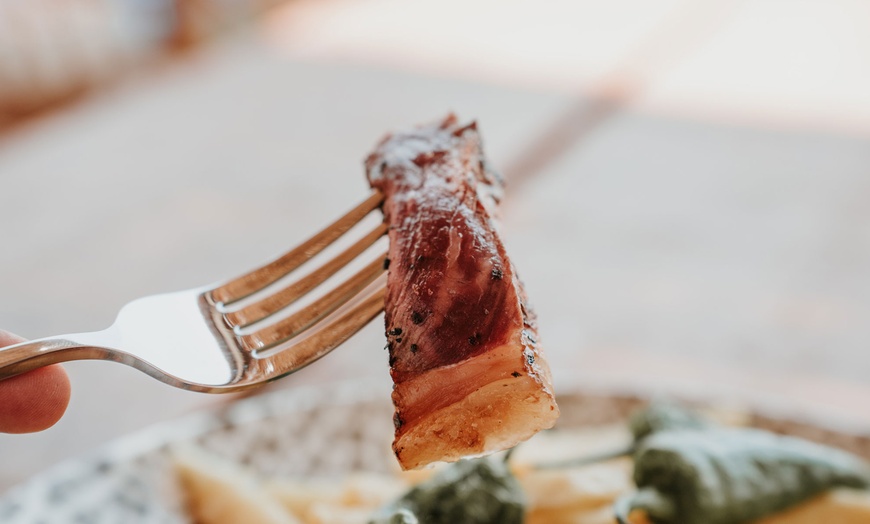 Image 5: Menú para 2 o 4 con acceso a la piscina y opción a cama balinesa