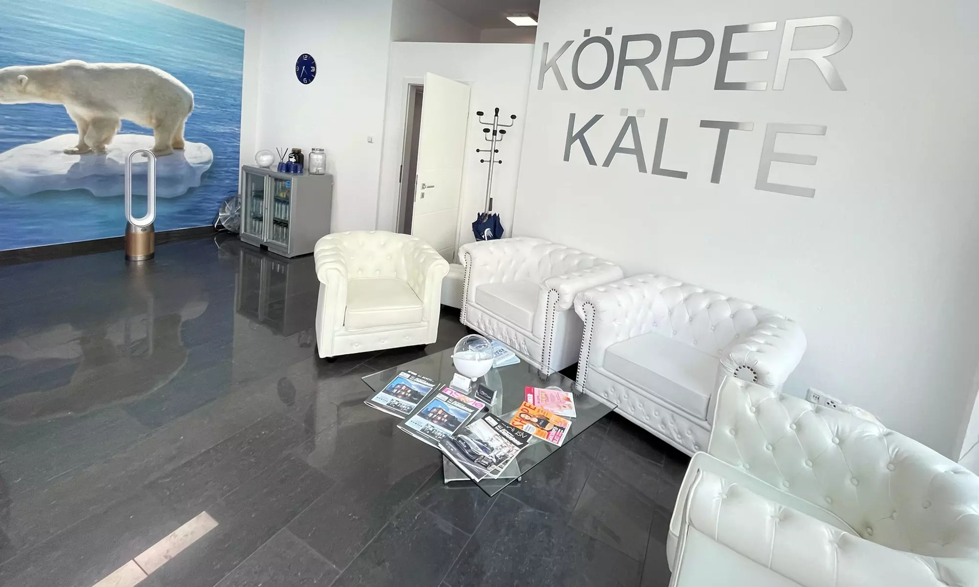 Kältekammer-Behandlung