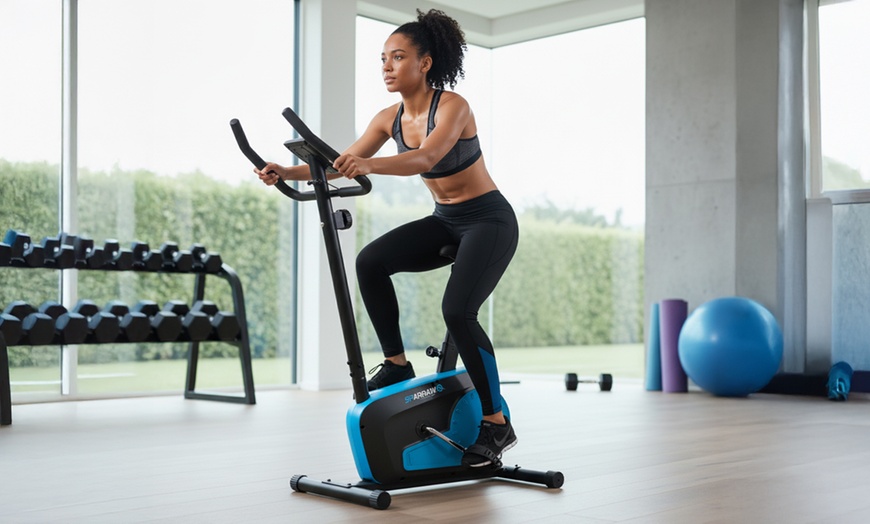 Image 13: Equipements de fitness Sparraw : machine squats, banc, vélo, rameur