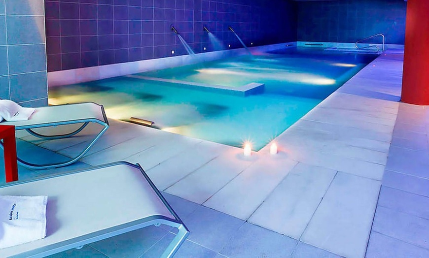 Image 3: Circuito termal de 60 minutos o rituales con agua del manantial