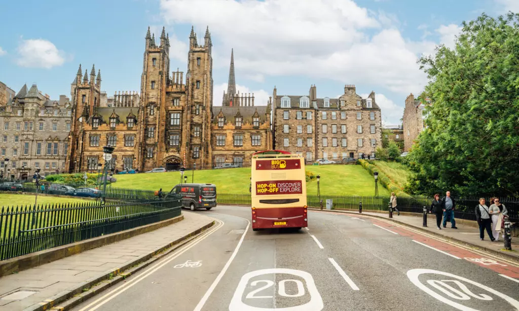 Edinburgh Bus Tour with Discover, Essential, or Explore Ticket
