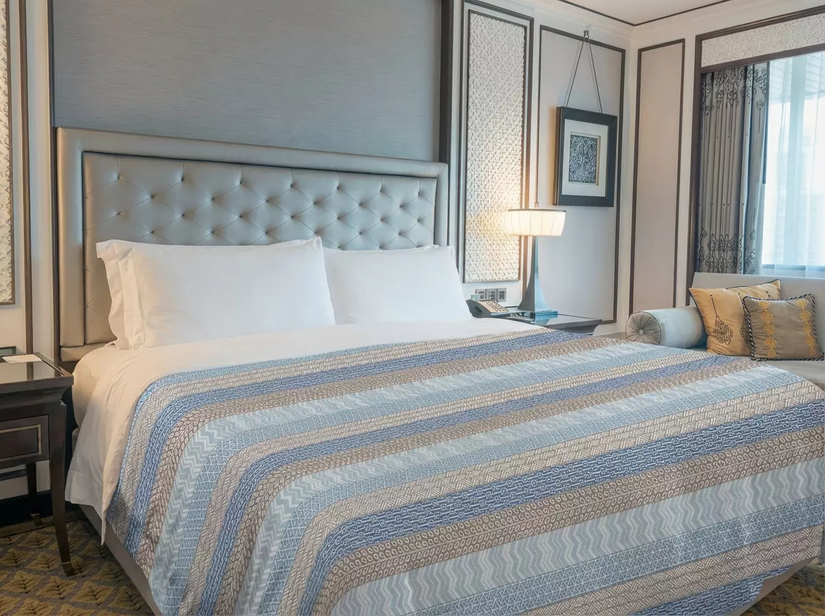 100% Cotton Sheet with Assorted Patterns