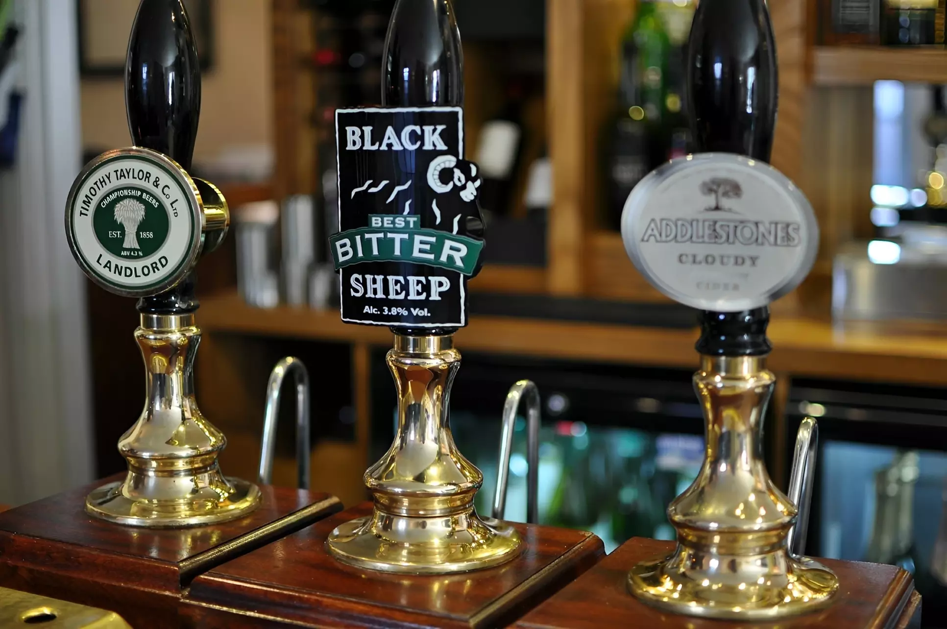 Delightful Sunday Carvery with Dessert & Drink for Groups