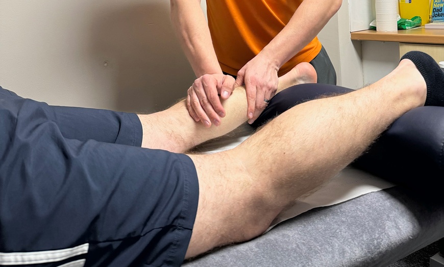 Image 6: 30-, 60- or 90-Min Full Body Massages or Physiotherapy Choices Await