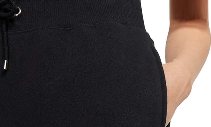 Image 2: Nike Men's Heritage Joggers 