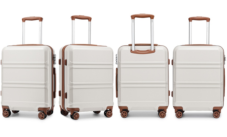 Image 7: Reisset, bestaande uit handbagagekoffer, weekendtas en toilettas