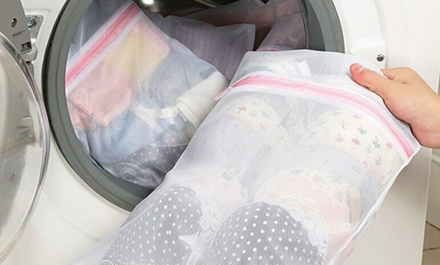 Image 9: 90L Large Laundry Basket Mesh Laundry Wash Bags for Socks Underwear Hosiery Bras