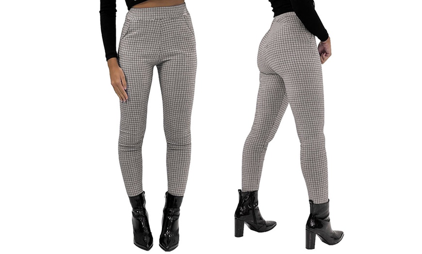 Image 7: Women's Smart Check Print Stretch Trousers