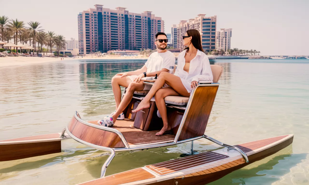 Explore 15 or 30-Minute Luxury E-Catamaran Tour for 2 or 4 People