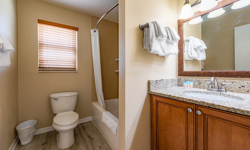 Image 9: Water Park Resort Townhouses in Kissimmee - Book now!