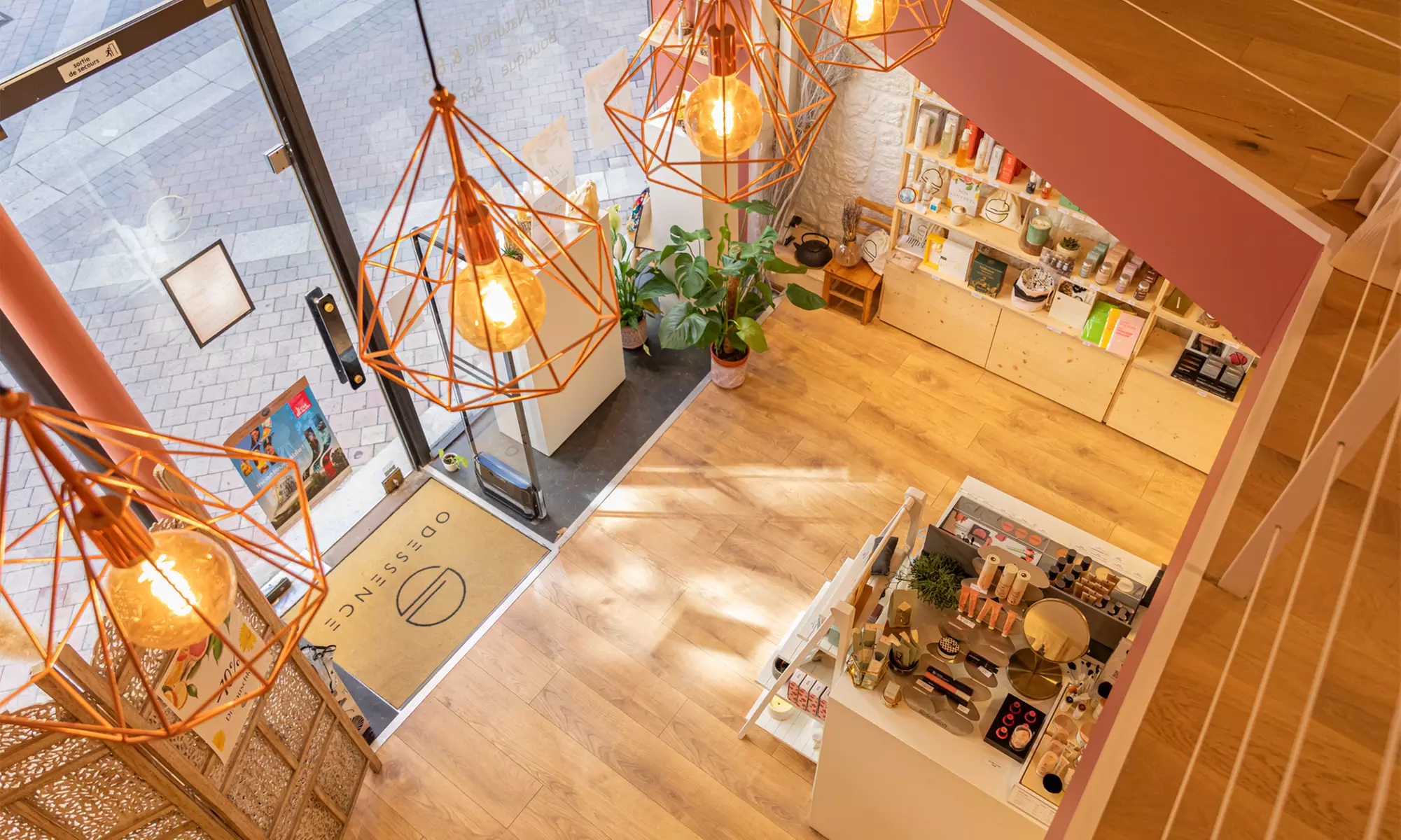 Massage facial japonais ou soin sur-mesure