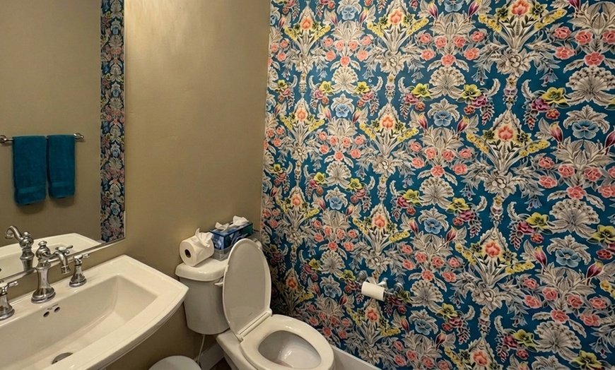 Image 2: 1–4 Hour Professional House Cleaning