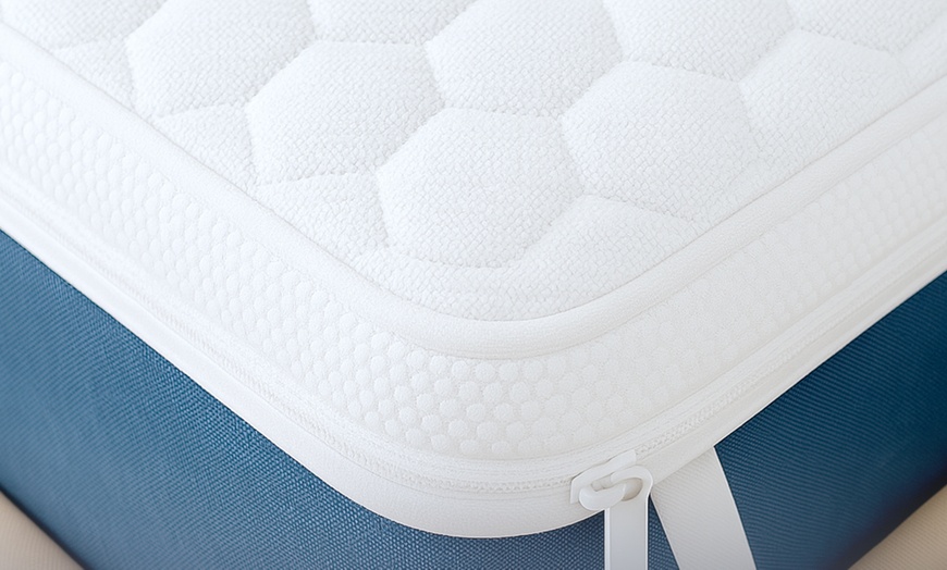 Image 7: Topper de 5 cm de memory foam puro The White Stone