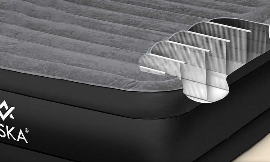 Image 5: VESKA Selbstaufblasende Luftmatratze 