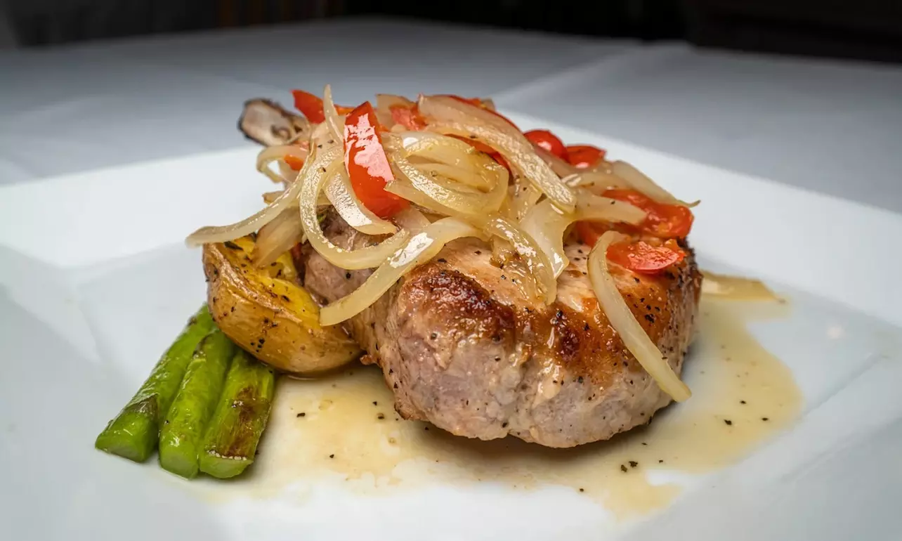 Up to $100 to spend on Italian fare and wine at Roma Kitchen