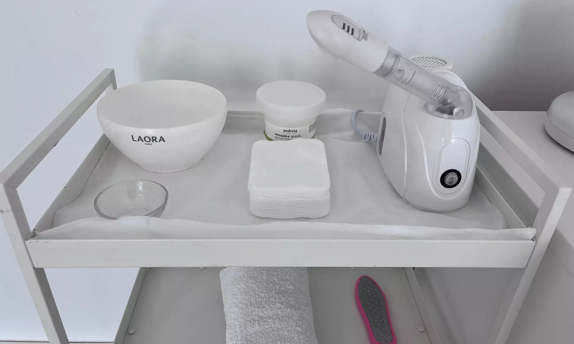 Ongles sublimés à Nantes : beauté des mains / pieds et semi-permanent