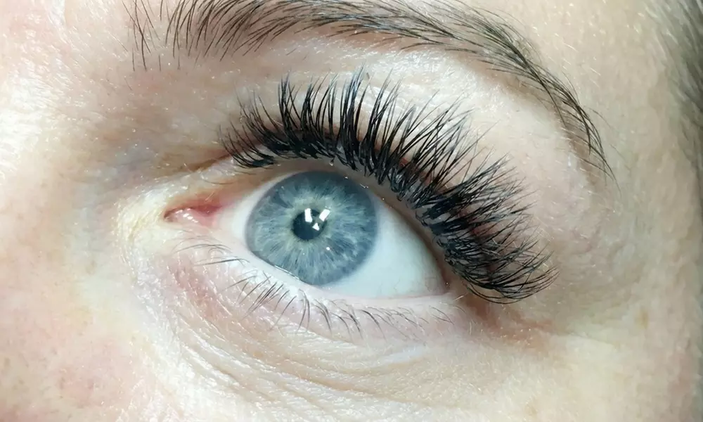 Classic Eyelash Extensions or Eyelash Extensions Set with 2-Week Fill