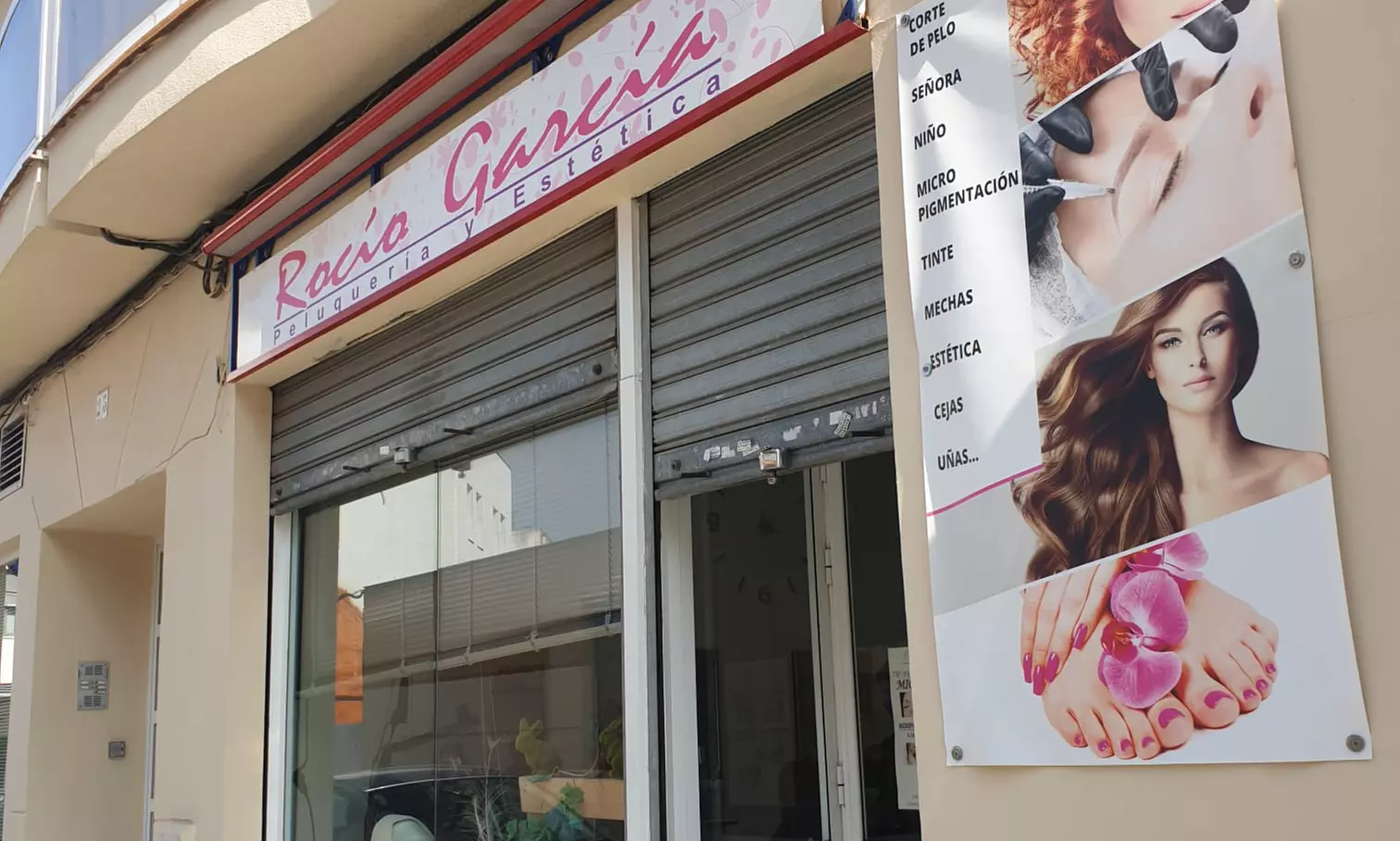 Sesión de manicura normal y/o semipermanente en Rocío García