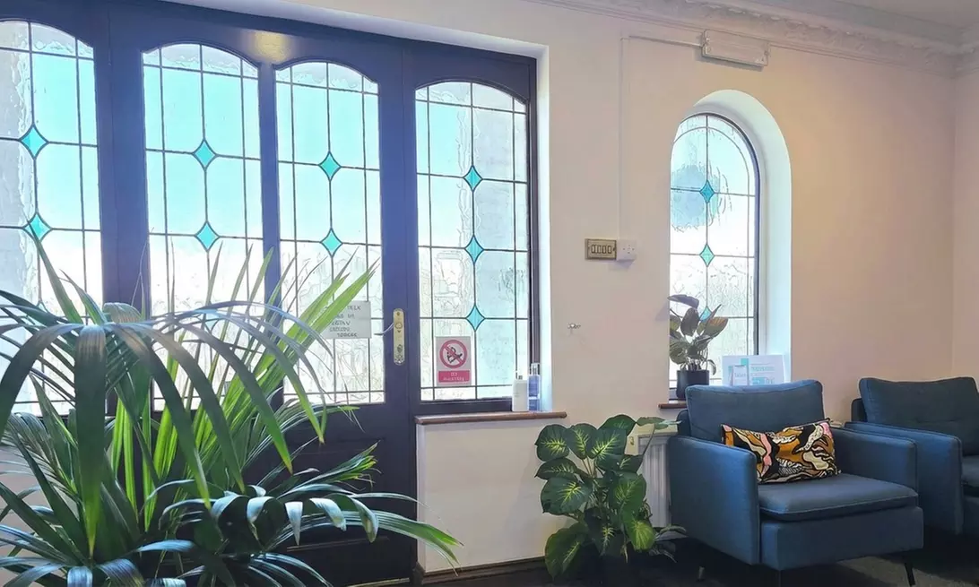 Feel Renewed with a One Hour Advanced Sports Spa Treatment Session