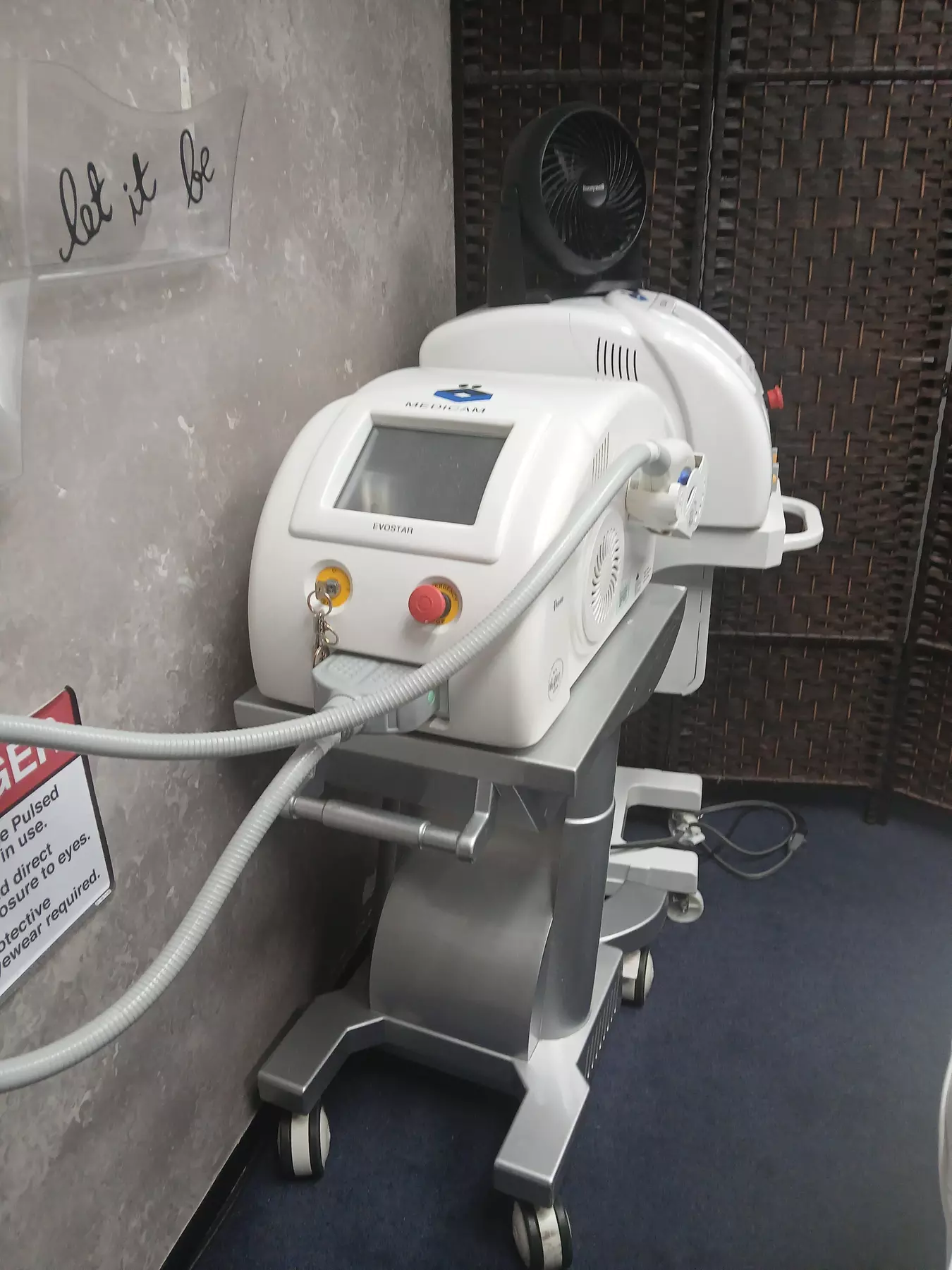 Experience Smoothness with 6 Laser Hair Removal Sessions