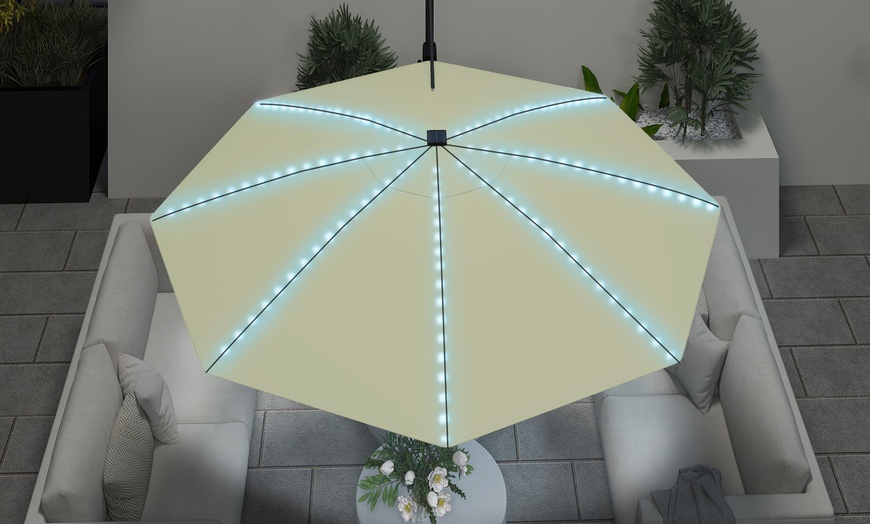 Image 3: Outsunny Cantilever Parasol with Solar or LED Lights