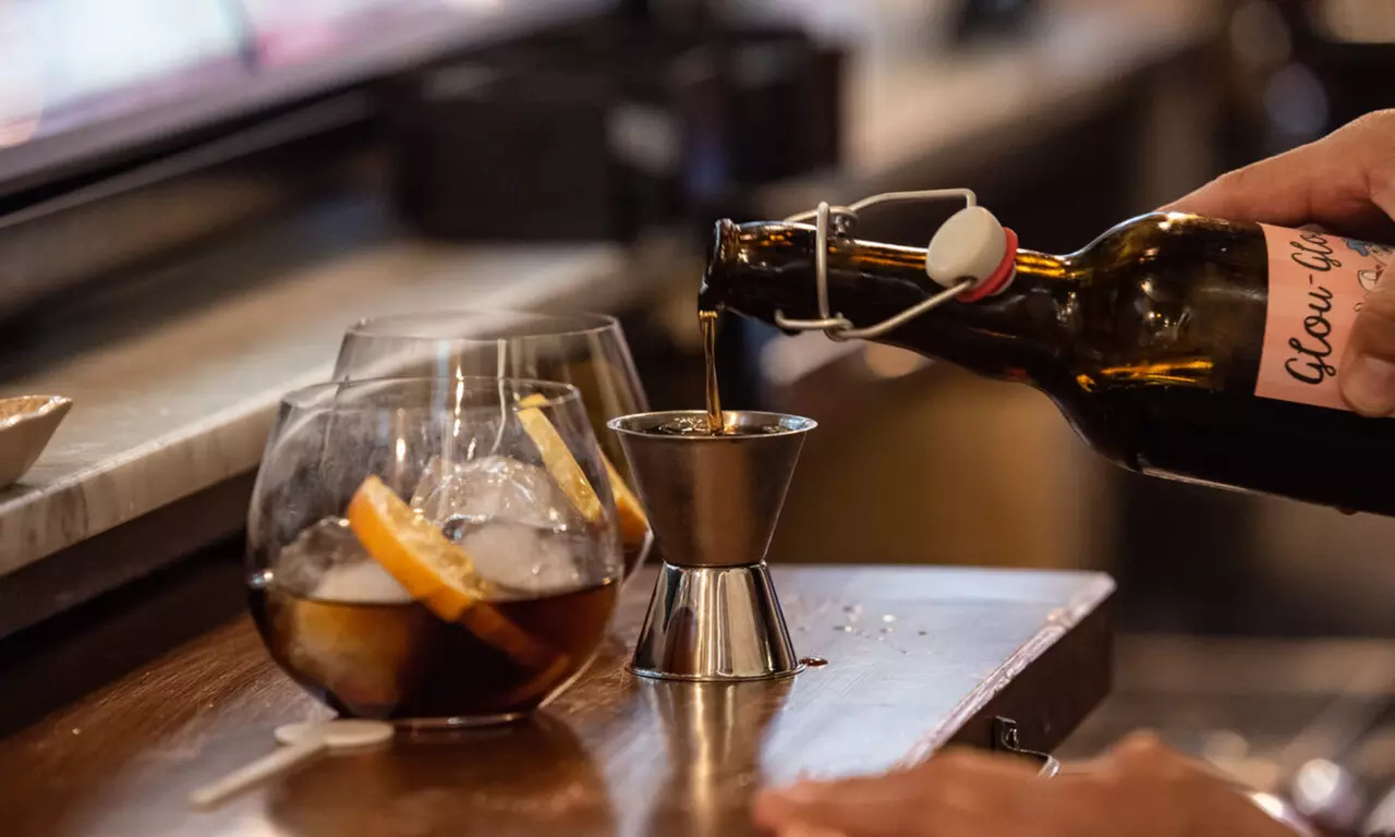 Amantes del vino: degustación de vinos con quesos para 2 o 4 personas