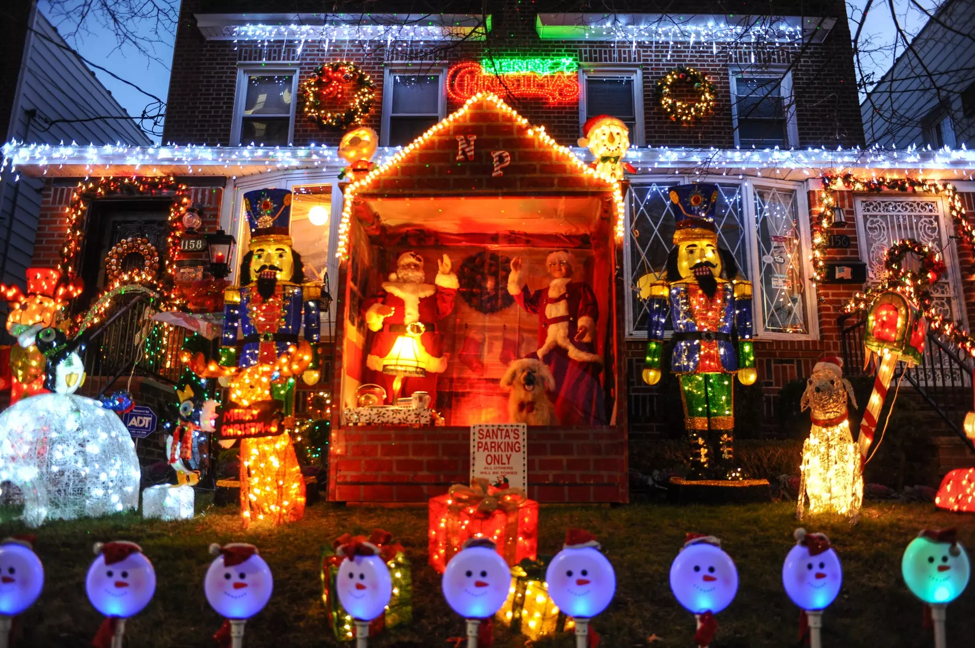 Up to 25% Off on Holiday Lights Tour at Statue of Liberty Bus - Primary Image