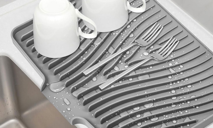 Image 3: Silicone Dish Drying Mat