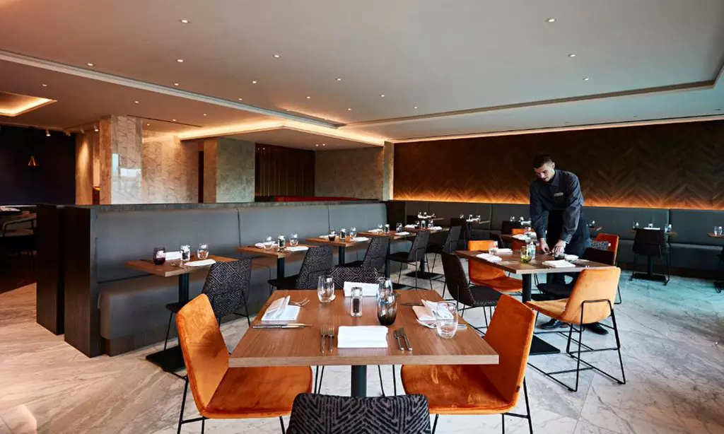 Kingston: One or Two Nights Stay