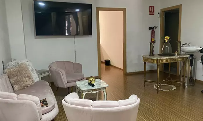 1 o 2 sesiones con radiofrecuencia Indiba y electroestimulación para 1