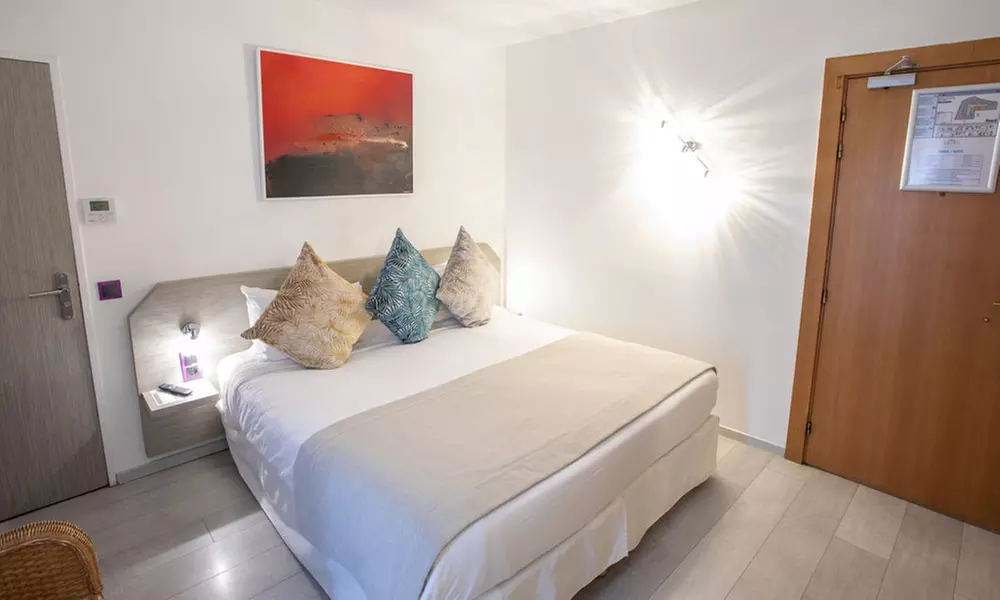 CÔTE D'AZUR | Cannes - Cristal Hôtel & Spa 4*