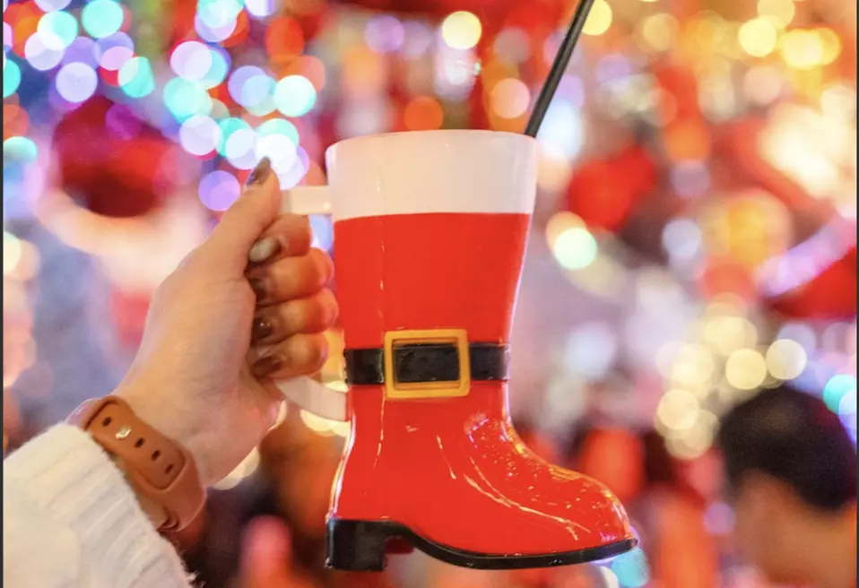 Ultimate Christmas Bar Experience – Houston