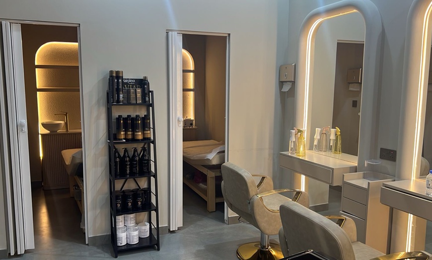 Image 1: Choice of Full Body Treatment, or Head, Neck & Shoulder Treatment