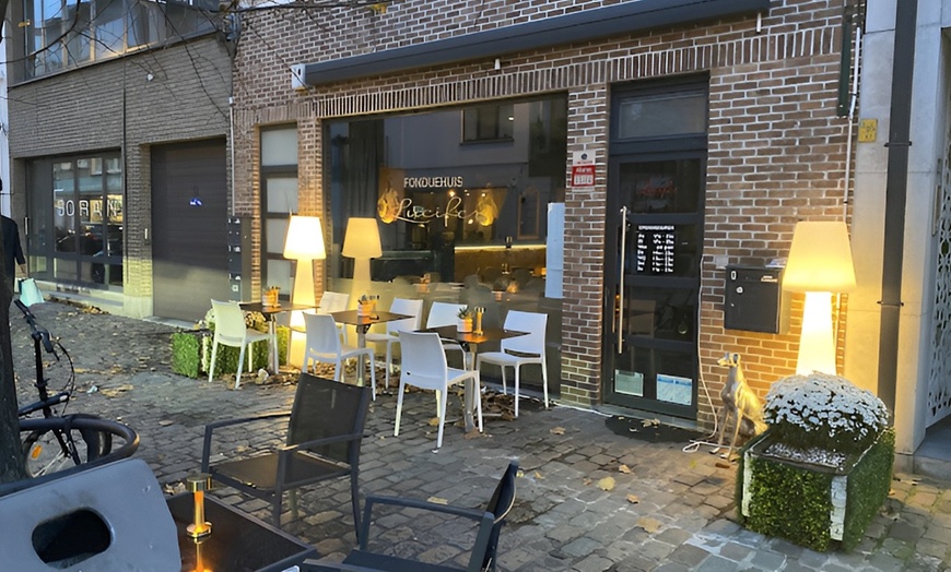 Image 3: Smullen à volonté: onbeperkt fondue of gourmet met amuse in Antwerpen 