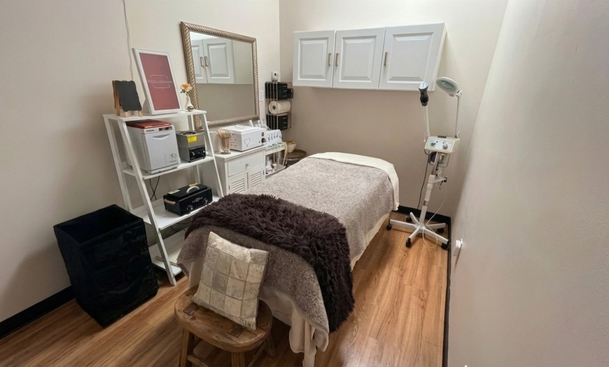 Image 3: Get Smooth Skin with Bikini or Brazilian Wax (1–3 Sessions)